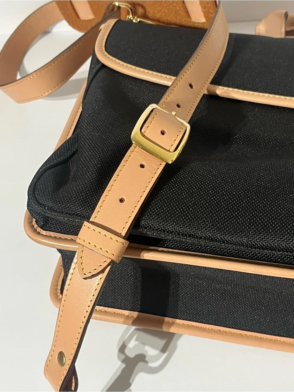 VTG The French Luggage Co. California Briefcase Laptop Bag Leather & Canvas